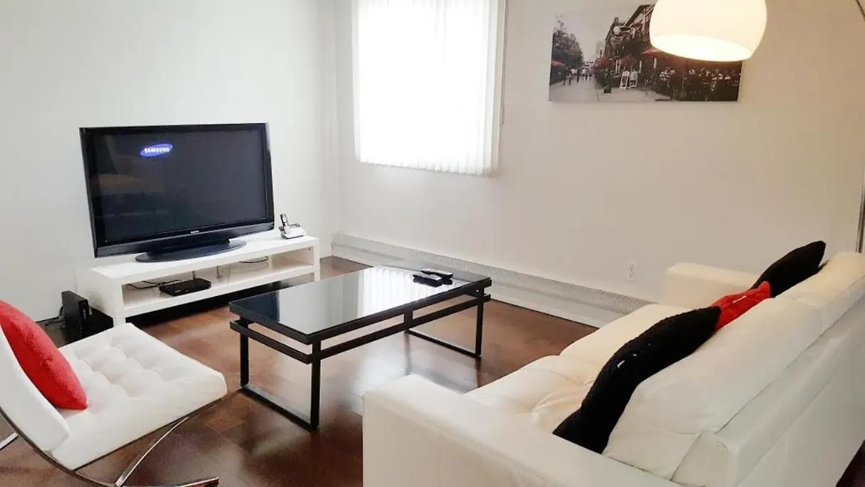 بيت للعطل Discover Tranquility In This 2 Bed Townhouse فانكوفر